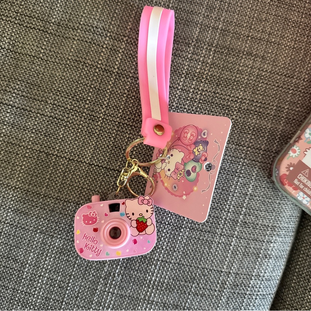 Hello Kitty Camera Keychain Sanrio Mini Projection Toy
